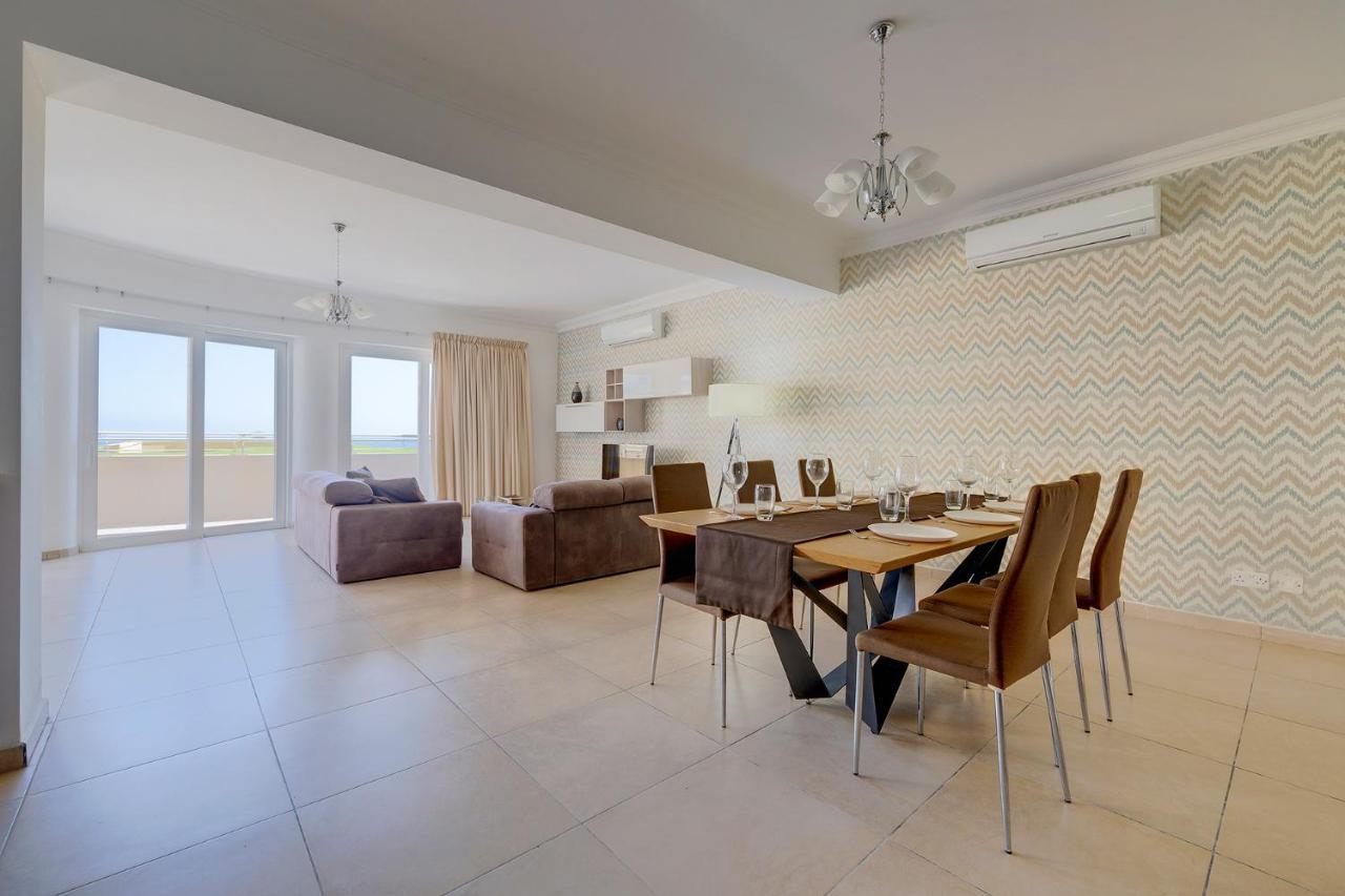 Seafront Lux Apart Inc Pool, Upmarket Area Сліма Екстер'єр фото