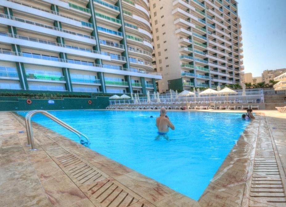 Seafront Lux Apart Inc Pool, Upmarket Area Сліма Екстер'єр фото