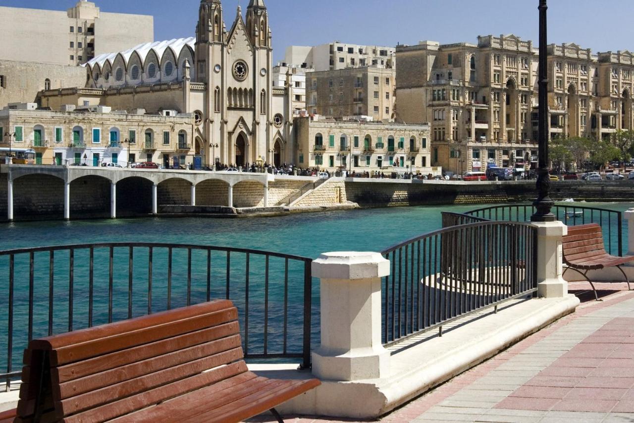 Seafront Lux Apart Inc Pool, Upmarket Area Сліма Екстер'єр фото